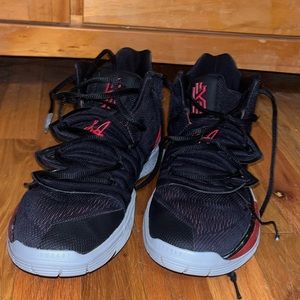 COPY - Mens Nike Kyrie 5 Athletic Shoe